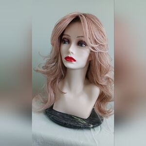 Always by Raquel Welch Wigs SS Biscuit. Heat Friendly